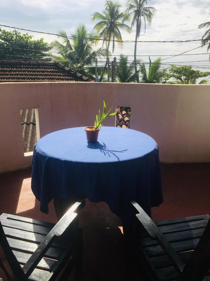 Dilena Beach Inn 탕갈레 외부 사진