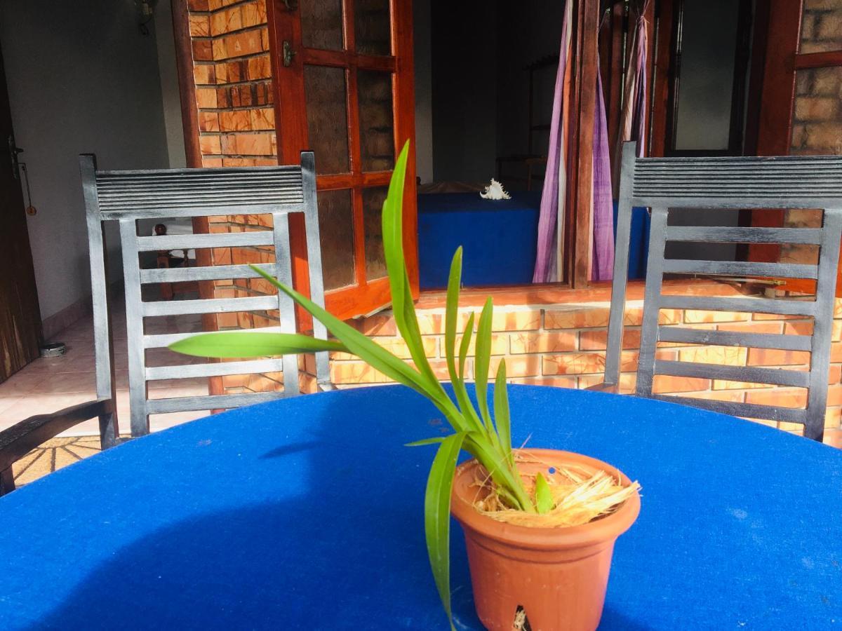 Dilena Beach Inn 탕갈레 외부 사진