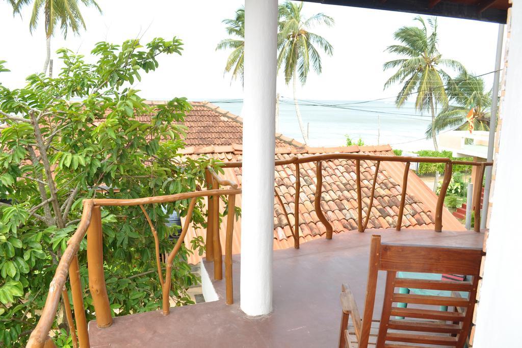 Dilena Beach Inn 탕갈레 객실 사진